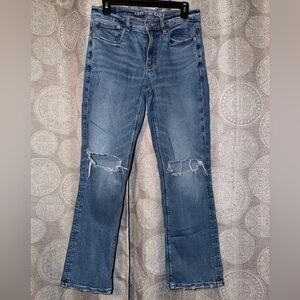 American Eagle Women's 90s Bootcut Distressed Jeans